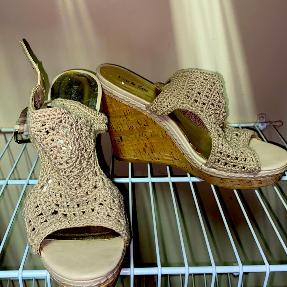 Eva & Zoe - Crotchet wedge sandals, size 10